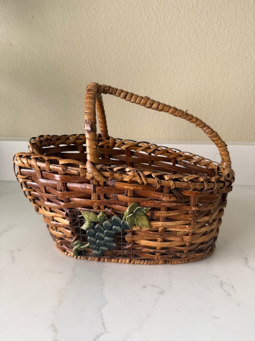 Vintage Wine Bottle Holder Basket
